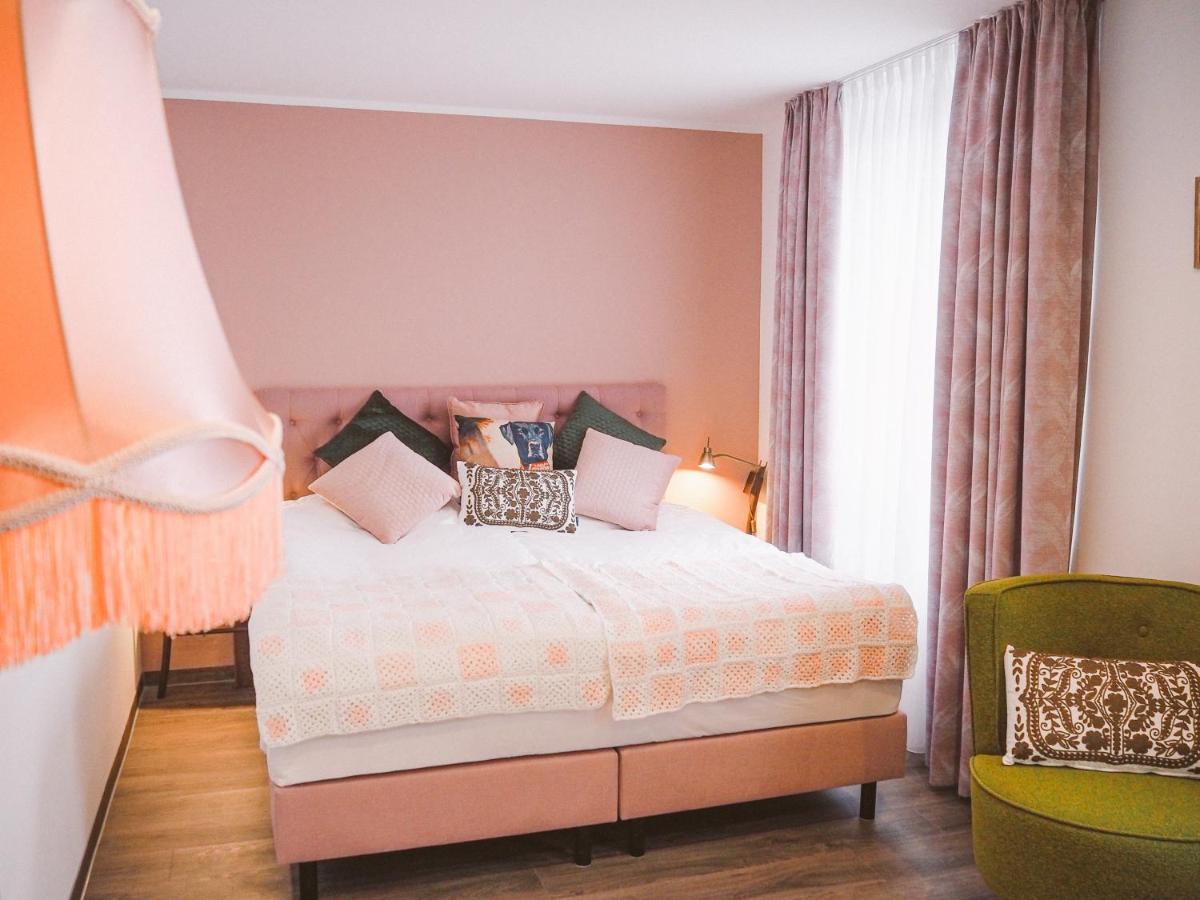 Tante Alma'S Muelheimer Hotel 鲁尔河畔米尔海姆 外观 照片
